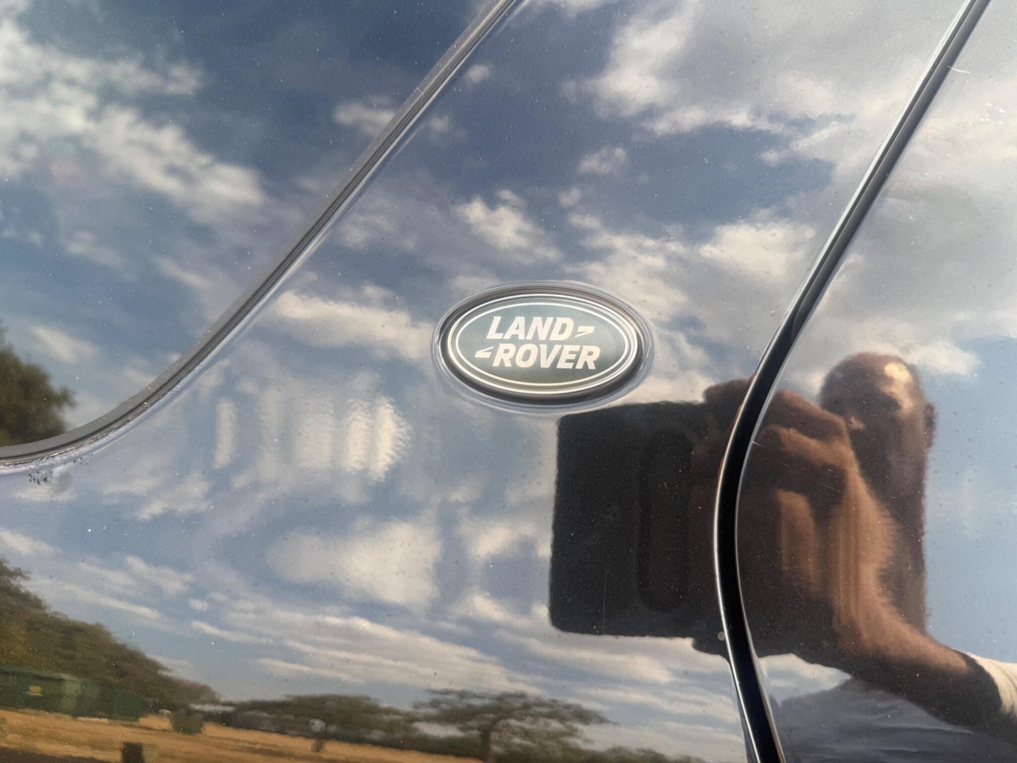 Badge Exterior